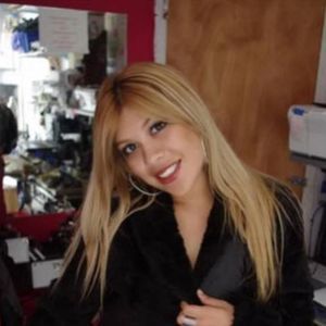 Meet your Posher, Vicky